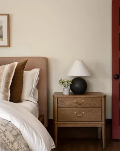 Alessandra Nightstand