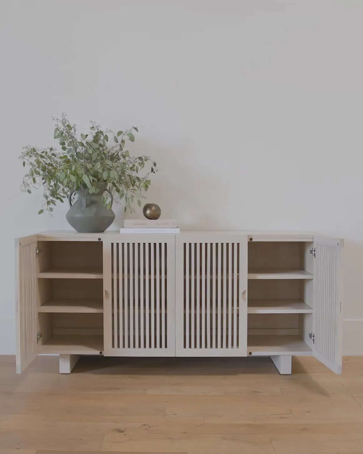 Alvin Sideboard