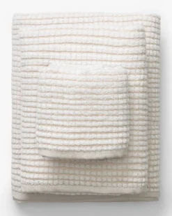 Atrani Tan Organic Bath Collection