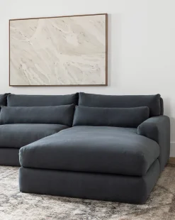 Beckstead Chaise Sectional 128