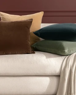 Bellevue Velvet Pillow Cover
