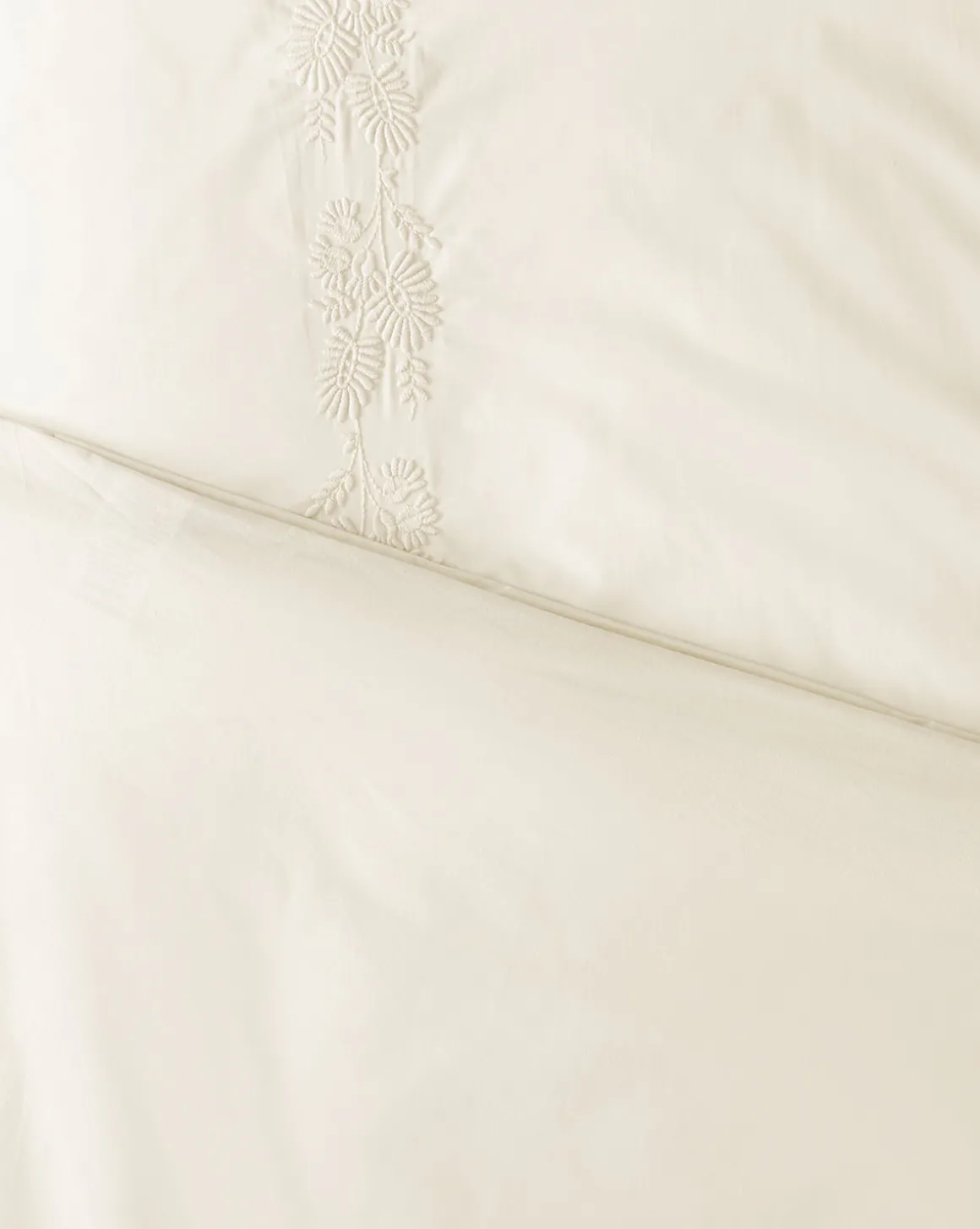 Bianca Percale Embroidered Duvet Cover