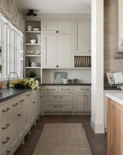 Carlisle Handwoven Indoor/Outdoor Rug