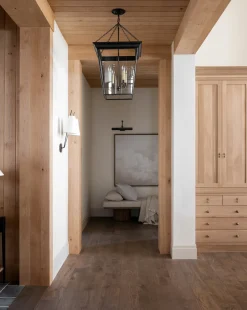 Cornice Hanging Lantern