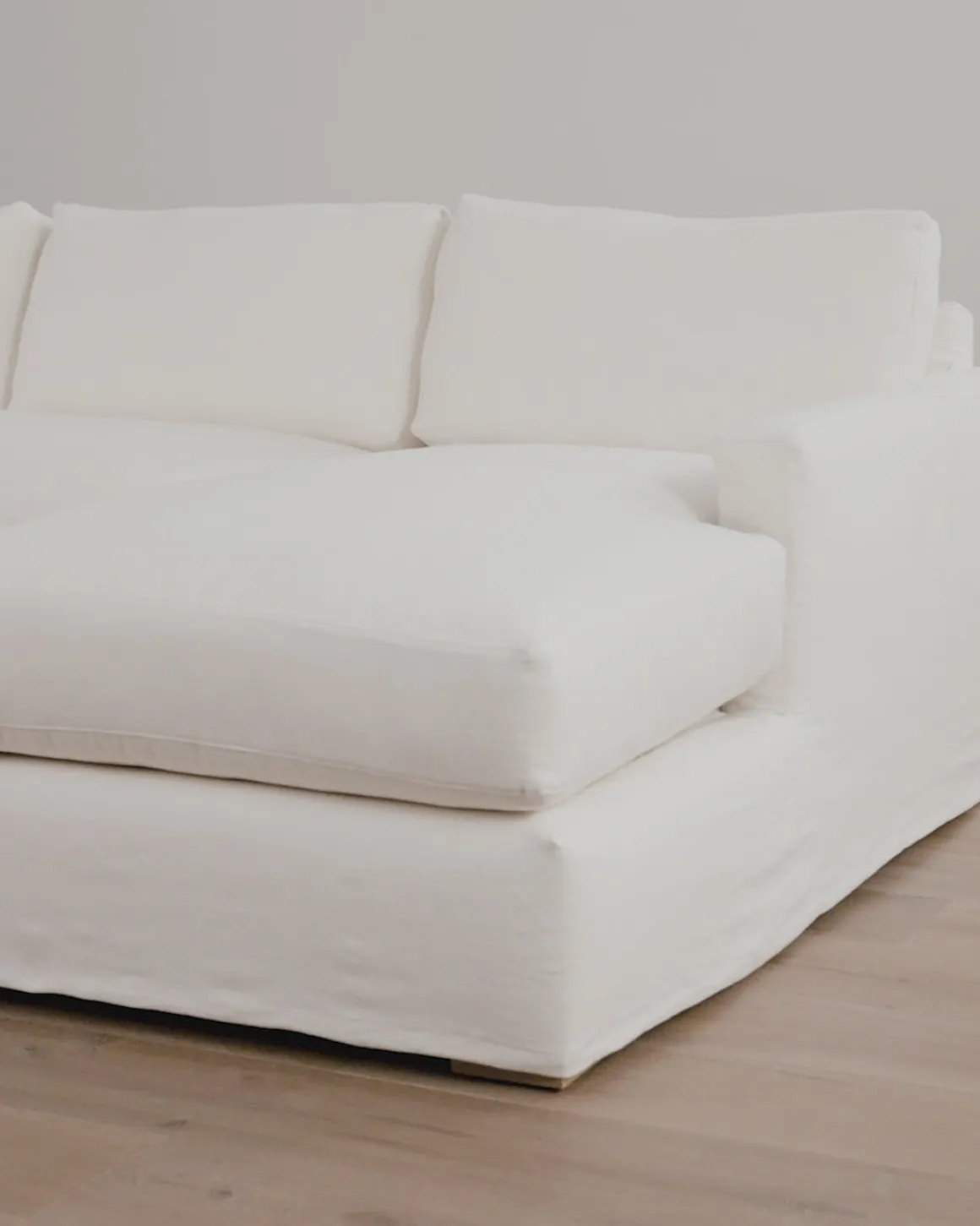 Macy Slipcover Chaise Sectional 101"