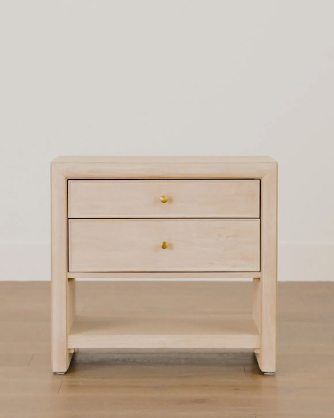 Tellerbeck Nightstand